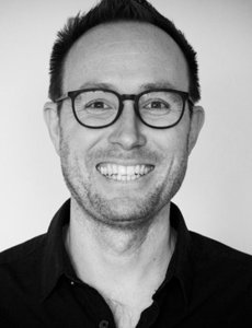 Dr. Oliver Grübner